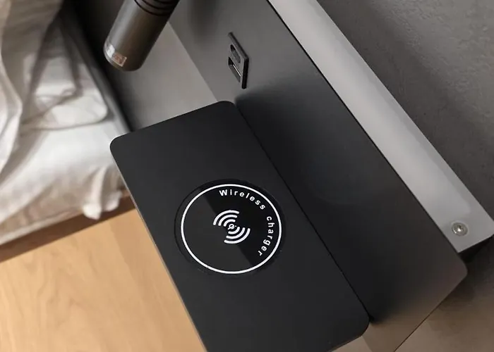 Modern Ferhadija شقة