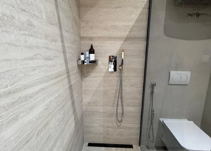 Modern Ferhadija شقة *