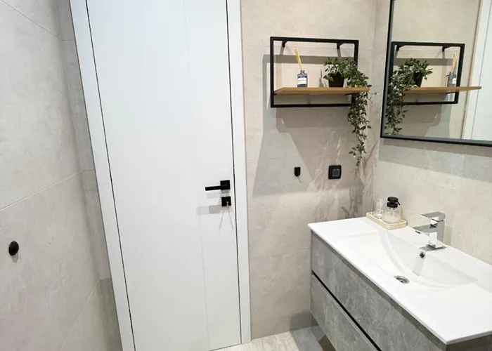 Modern Ferhadija شقة